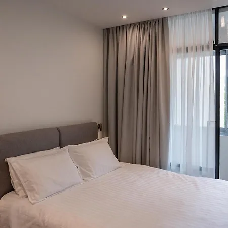 Olivia Flat 1 Kalamata