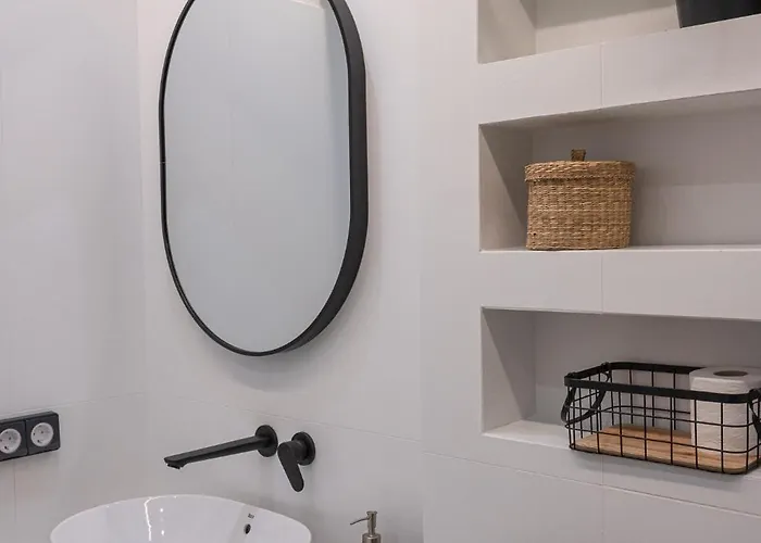 Olivia Flat 1 * Kalamata